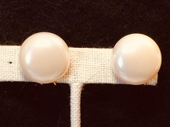 Vtg. Marvella Faux Pearl Drop & Button Gold &Silver Tone Screw Back Earrings