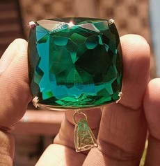 120 Ct Natural Vivid Green Colombian Emerald Cushion Certified Pendant