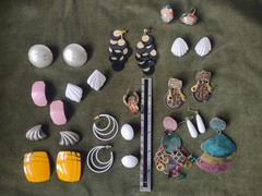 14 Pairs Earrings 90s Y2K Mostly Pierced Fun & Funky Enamel Metal Plastic