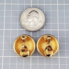 MONET Domed Round Textured Classic Gold Tone CLIP Earrings 7/8″