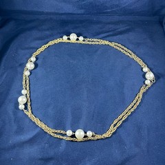 Gold Tone Faux Pearl Station Necklace Elegant Vintage Style Jewelry