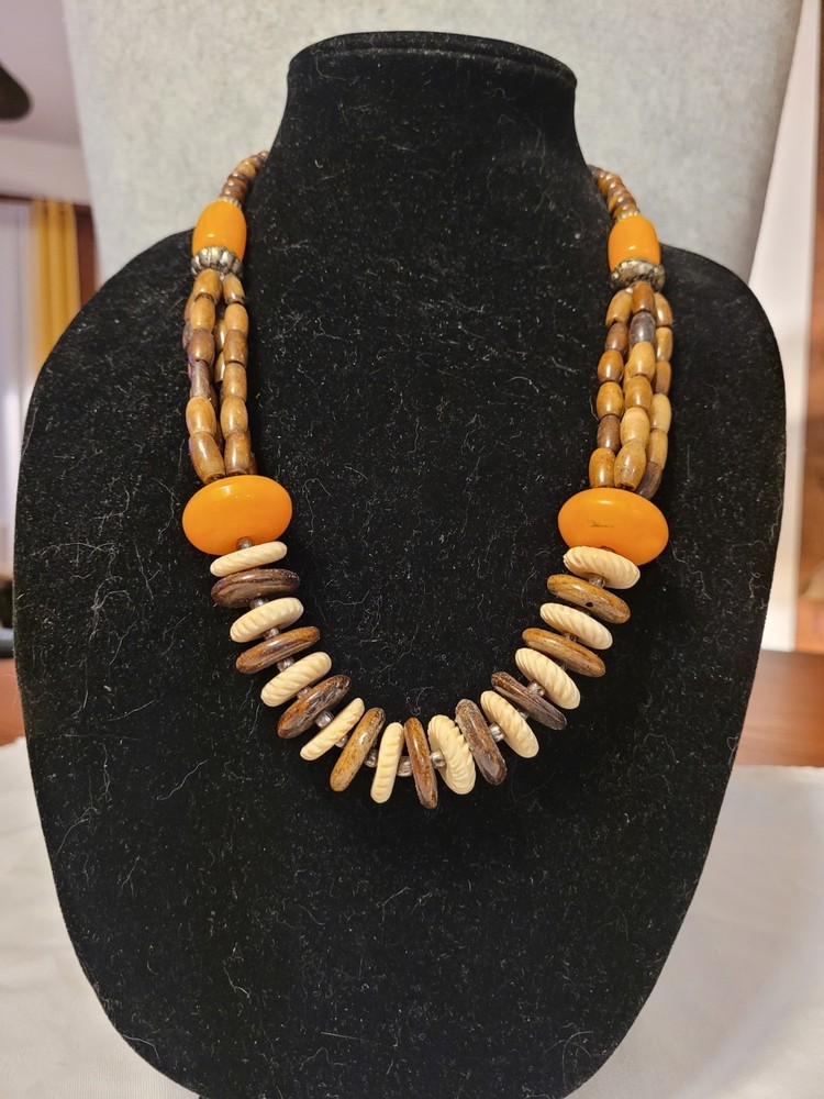 African Natural Horn Resin Metal Large Beads Queen Yellow Summer Necklace