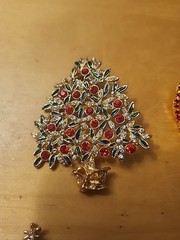 Lot Of 7 Vintage Christmas Brooches Bells Trees Candy Cane