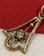 Vintage 14k Solid Yellow Gold Bell Shape Flower Pendant Accent Diamond 0.68g