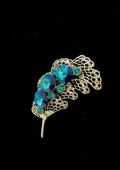 Vintage Rivoli Crystal Peacock Blue Green Silver Tone Feather Leaf Fan Brooch