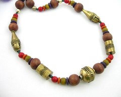 RED WOOD Beads NECKLACE Vintage Beaded Wooden Goldtone Metal Beads 36″