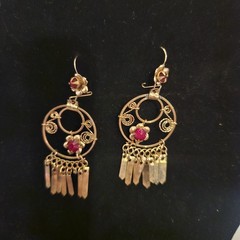 Vintage Gold Tone Earrings