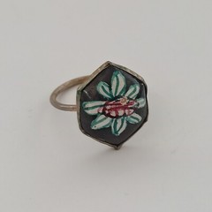 Vintage Persian Black Enamel Ring Flower Middle Eastern Art Mediterranean 7.25