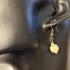 Vintage White Cream Rose Bud Flower Earrings Gold Tone Plated Carved Beads