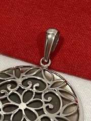 Vintage TH 14k Solid White Gold Mother Of Pearl Filigree MOP Round Pendant 4.13g