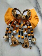 VINTAGE 80s Putting On The Rich Earrings Sparkle Gem Clip-on Wearable Art 3.5in