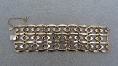 Monet Fantasy Link Bracelet Gold Tone Safety Chain 2 Wide Link 7.5″ Long Runway
