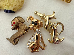 Novelty Vtg Animal Brooch Pin Lot 20 Birds Dogs Horse Insects Rhinestones Lizard