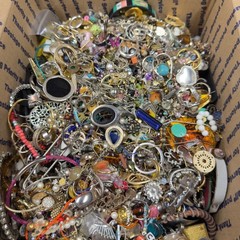 15+ Lbs Vintage To Now Craft Repair Tangled Junk Drawer Jewelry Lot