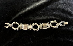 VTG D&E JULIANA Silver Tn WHITE MILK GLASS SMOKE RHINESTONE 5 Link Bracelet 7″ L
