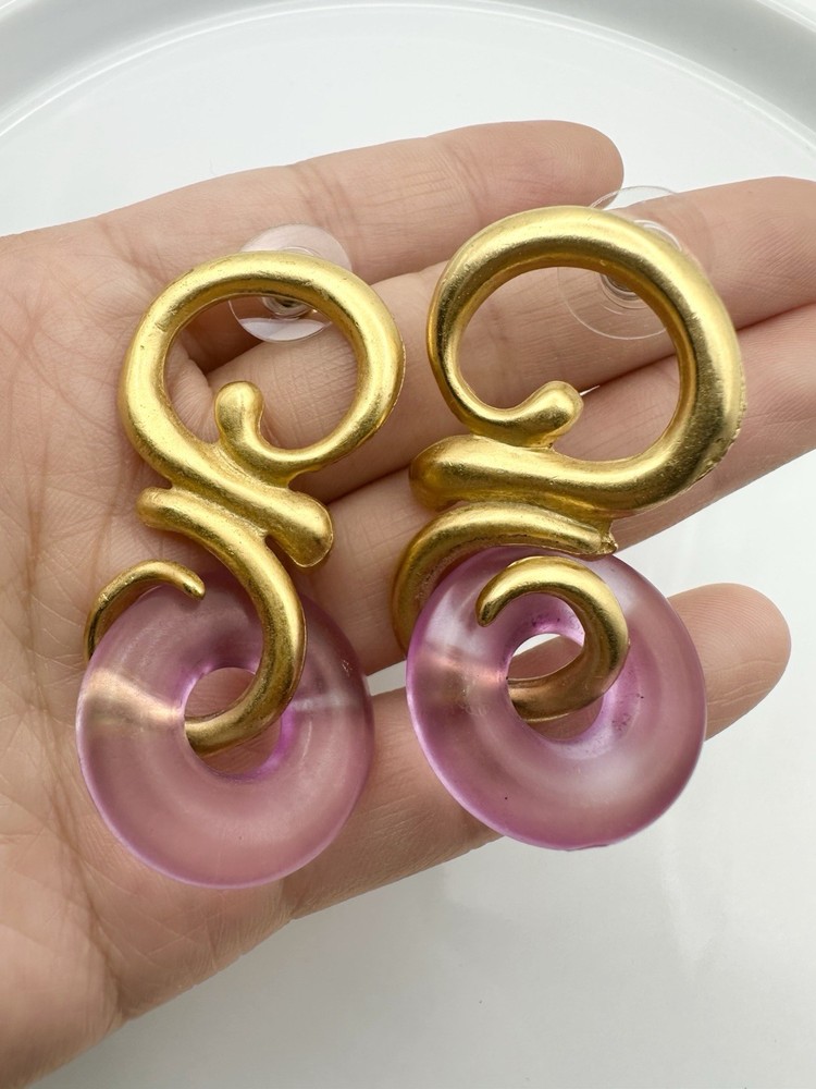 Vintage Gold Plated Swirl Frosted Pink Ring Earrings