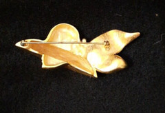 Bijoux Givenchy Vintage Woman’s Pin Brooch Brushed Gold Face Hat Runway Signed
