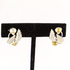 Coro Vintage White Enamel Earrings Silver Tone Clip On Hinge Screw Back Signed