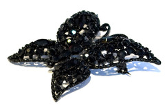 VTG WEISS Jet Black Rhinestone Japanned BUTTERFLY Brooch / Pin-Ex Cond-Un-signed