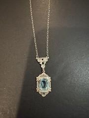 Vtg Art Deco Rhodium Plated Faceted Aquamarine Glass Filigree Pendant Necklace