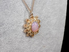 Vintage Anthony Dragon’s Breath Faux Opal Pendant Necklace Gold-tone Crystal 16″