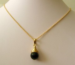 Vintage Style 9K 9ct SOLID YELLOW Gold Black Goldstone PENDANT