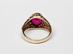 Beautiful 13.9-14k Gold Filigree Style Pierced 4.00ct. Lab Ruby Ring Sz 9.5