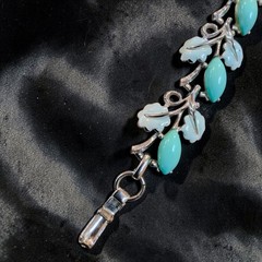 Vintage STAR 1940s-50s Signed Aqua Thermoset & Enamel Leaf Bracelet Silver Tone