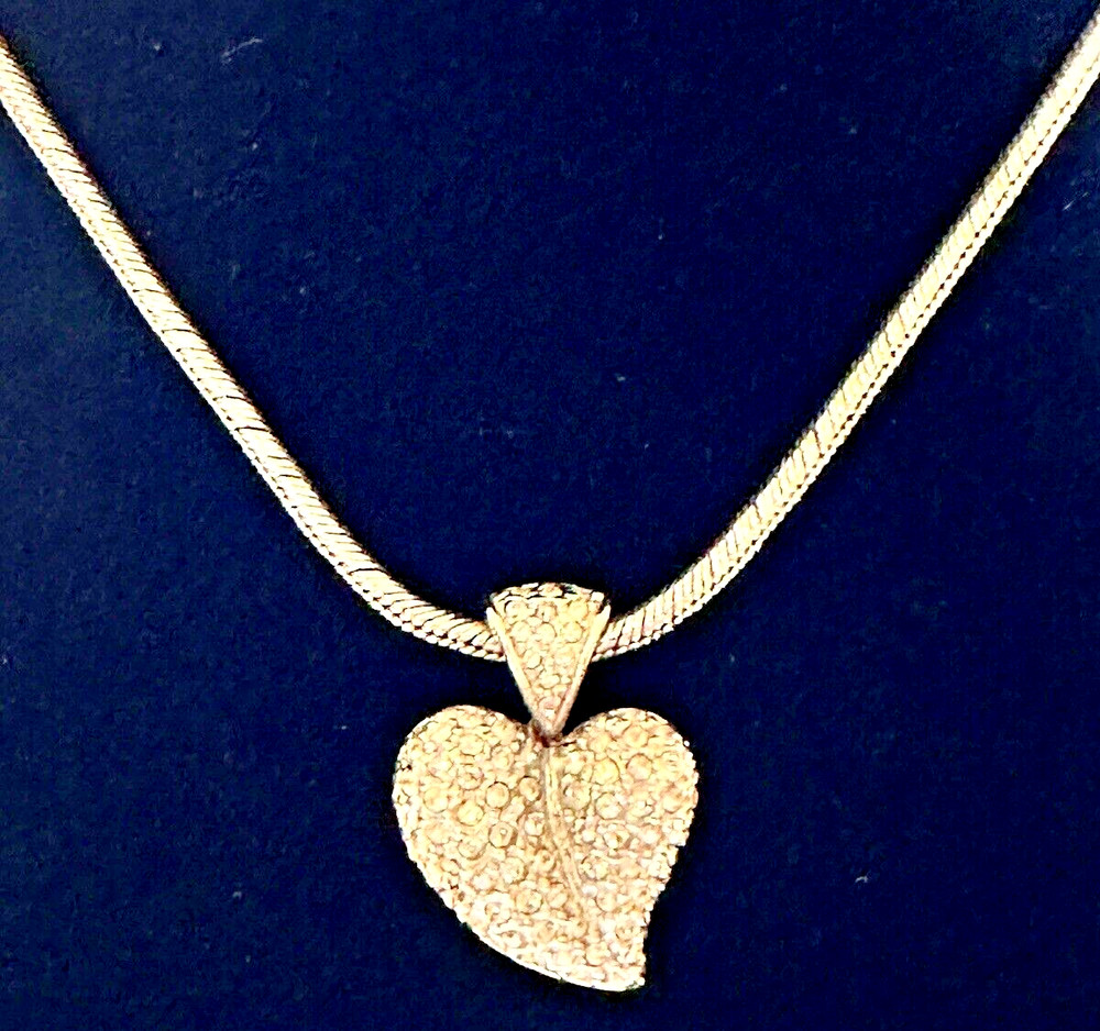 Vintage Carol Lee Heart Goldtone Necklace