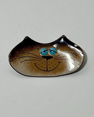 Vintage Nanci Copper Enameled Cat Face Brooch Pin Blue Eyes Artisan Made Signed