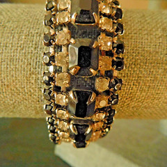 VINTAGE ART DECO JET BLACK and CLEAR RHINESTONE BRACELET CUFF 7 1/2″