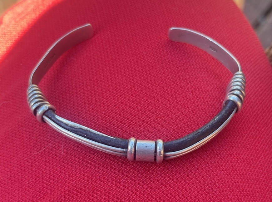 Vintage Leather and Wire Wrap 980 Sterling Silver Cuff Bracelet Mexico Unisex
