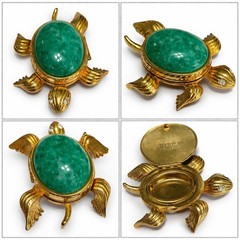 Vintage Avon Turtle Lip Gloss Compact Trinket Box Gold Tone Green Cabochon…