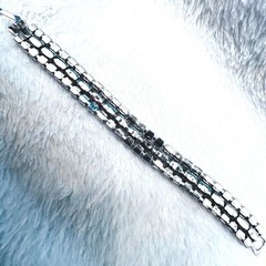 Vintage Weiss Rhinestone Bracelet Baguettes Fold Over Clasp .5″ 6.5″