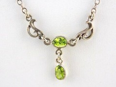 Sterling Silver Dual Peridot Pendant Necklace 925 16.25 Inches Long 4g Weight