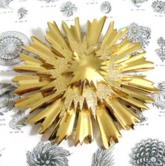 VTG LARGE 2 1/4″ SPIKY MONET GP TIERED “STARBURST” DOMED BROOCH PIN RUNWAY EXC
