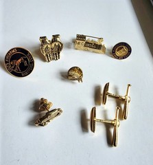 Lot of 7 Vintage Sports Other Assorted Pins Cuff Links. Nice Condition.
