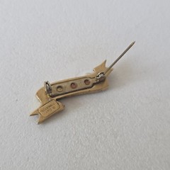 Gold Metal Ribbon Nana Pin Brooch Signed Maximal Art