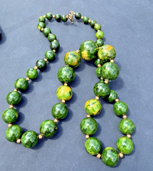 Vintage Bakelite Catalin Chunky Boho Necklace 27” 76.9g Tested Green Beads Deco