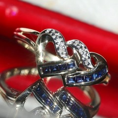 10k y/gold size 7 ring 0.18ct natural treated sapphire diamond heart 1.95g N2536