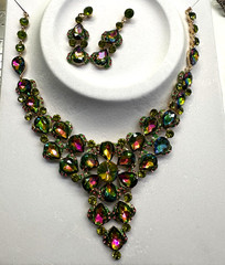 Shophia Collection Teardrop Watermelon Heliotrope Crystal Necklace & Earring Set