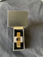 Vintage Unique Heavy 18k Yellow Gold Diamond Bangle Bracelet Weighs 59 Grams