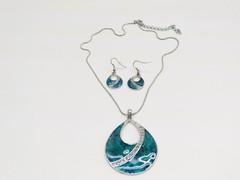 Enamel Rhinestone Jewelry Set Necklace Earrings Silver Tone Gorgeous D2612