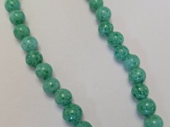 Vintage Green Peking Glass Graduated Beaded Necklace 16″