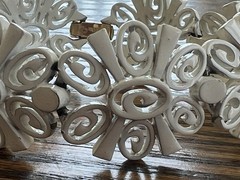 TRIFARI Floral Bracelet Gold Tone White Enamel Modernist Nature Botanical Garden