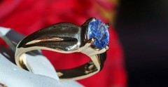 14k yellow gold 0.60ct tanzanite solitaire size 6 ring heated vintage 3.30gr