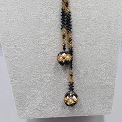 Vintage Yellow Black Beaded Lariat Necklace Handmade 28″