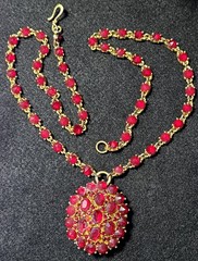 VINTAGE STUNNING CARNELIAN RED GLASS CRYSTAL SIGNED MMA CH NECKLACE