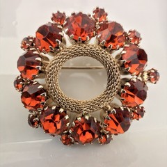 RARE Signed Weiss Fire Opal Red Rhinestone Wreath Brooch Screwback Earrings Set