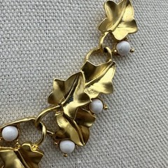 Vtg Grape Leaf Vine Necklace Brushed Matt Gold Plated Signed